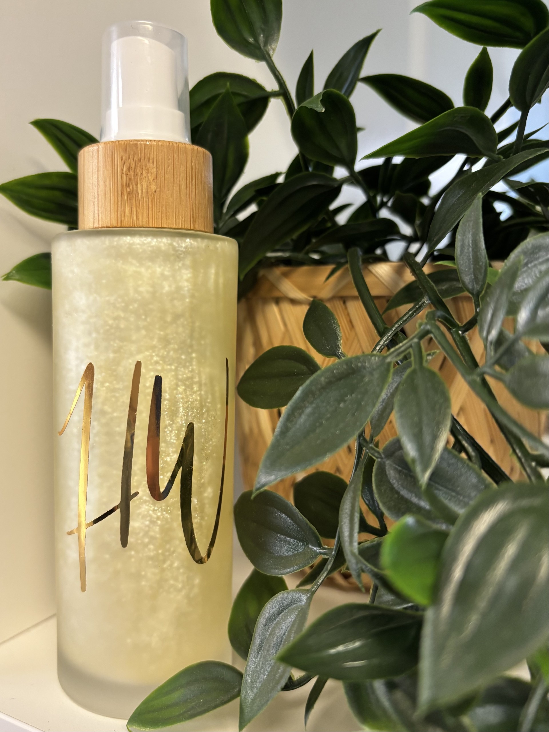 Body Bling Silver Shimmering Body Oil